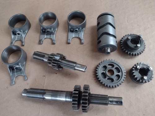 Honda ct90 trail gearbox - honda,