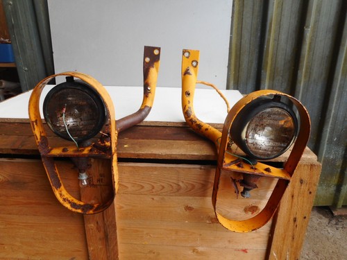 Ford 555 digger - 555, lights