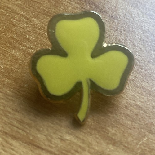 Girl guide metal - guide, badge.