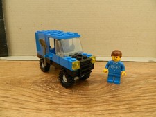 Lego Town – 106 UNICEF Van