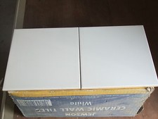 1 Box Jewson White Tiles