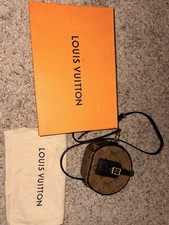 Louis Vuitton Boîte Chapeau