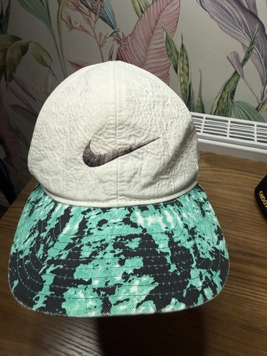 Rare vintage nike aw84 - 90’s,