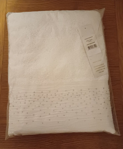 Luxe white cotton bath towel - white,