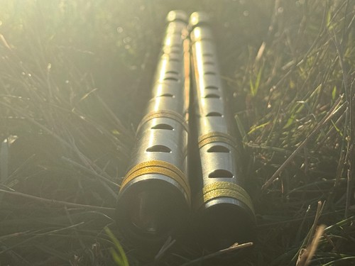 And bansuri set - e,