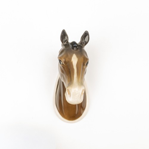 Beswick pottery hunter - -, 1382