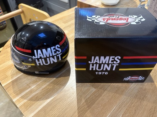 James hunt helmet f1 world - helmet,