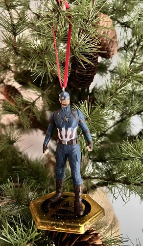 Disney store marvel captain - disney,