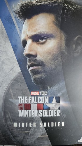 Hot toys bucky barnes - toys,