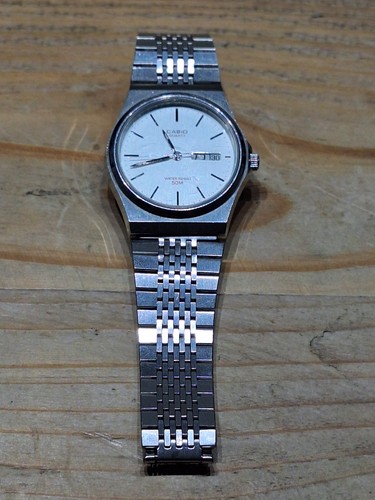 Casio mqw quartz watch - quartz,