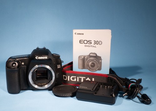 Canon eos 30d - dslr, 8.1mp