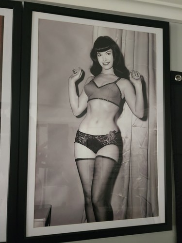 Bettie page vintage pinup - page,
