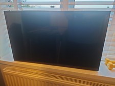 Phillips 32" TV 32PHT4503/05 LED HD Black Dual HDMI Used Great Condition