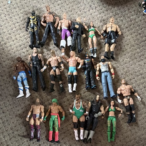 Wrestling action figures lot - figures,