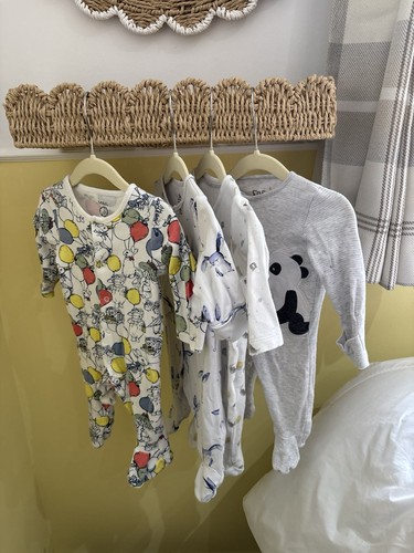 Month neutral babygrow - neutral,