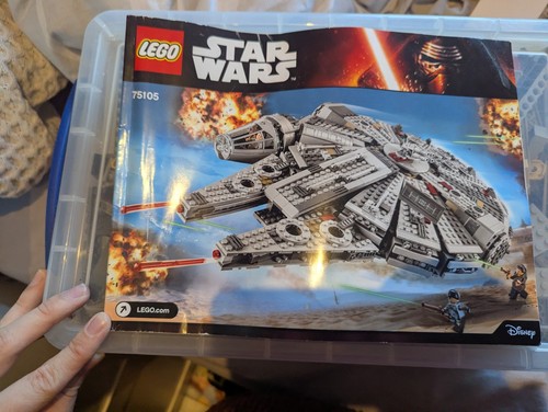 Lego millennium falcon 75105 - lego,