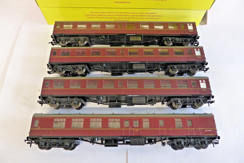 Gauge hornby mk1 coaches - oo,