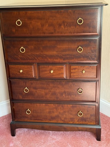 Stag minstrel mahogany chest - minstrel,