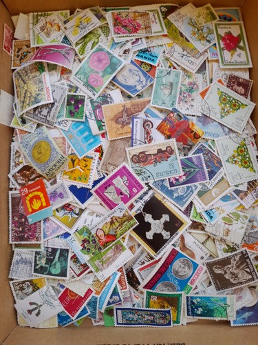 5000 postage stamps - 5000,