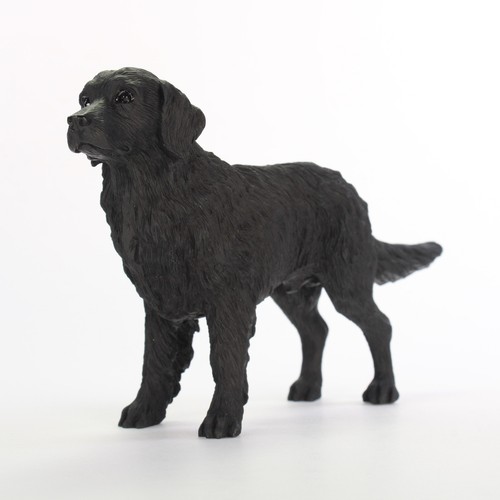 Flat coated retriever figurine - coated,