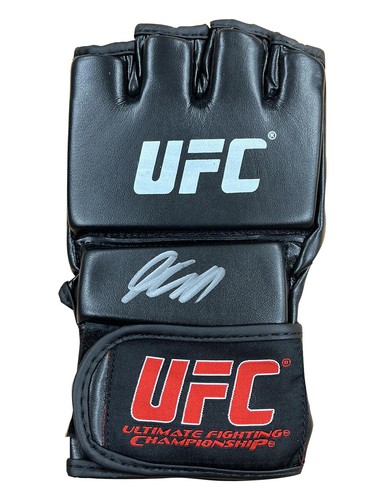 Mma ufc glove signed in - /,