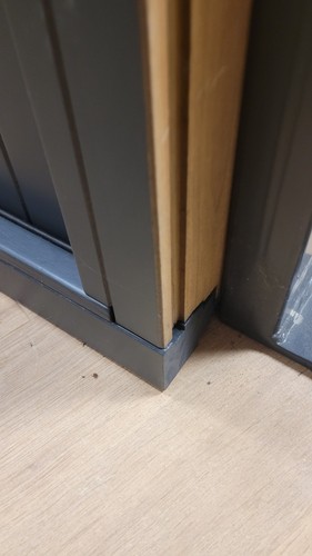 Anthracite grey painted - grey,