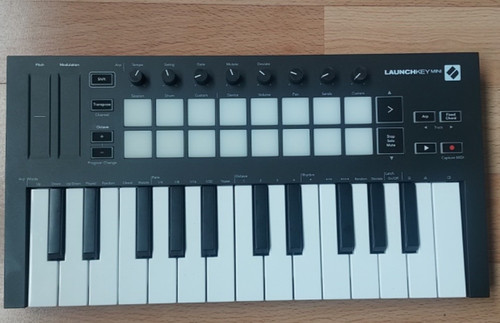 New novation launchkey - new,