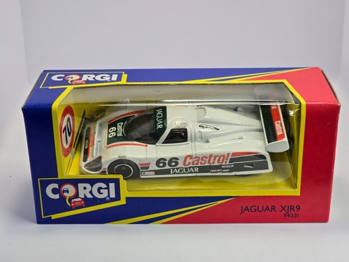 Corgi jaguar xjr9 castrol - jaguar,