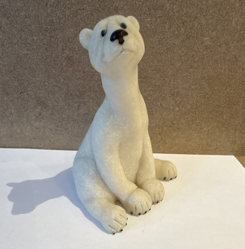 Quarry critters ceramic polar - quarry,