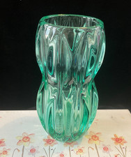 Vintage SKLO UNION - WAISTED GLASS VASE VIBRANT GREEN.   6 inch  VGC  ROSICE