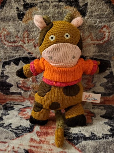 Mona the cow latitude - mona,
