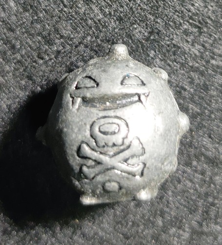 Pokemon metal figure - pokemon,