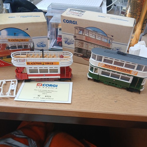 2xcorgi 97262 blackpool winter - 2xcorgi,