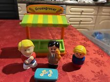 Greengrocer market stall not complete plus 3 figures table spares random