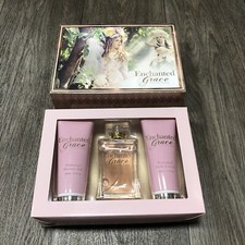New Gift Set Enchanted Grace Innocently Youthful Gift Set