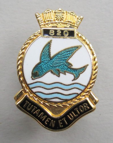 Enamel pin badge 820 naval - pin,