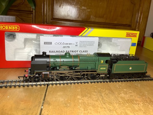 Hornby r3278 early emblem - br,