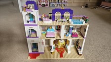 LEGO FRIENDS: Heartlake City