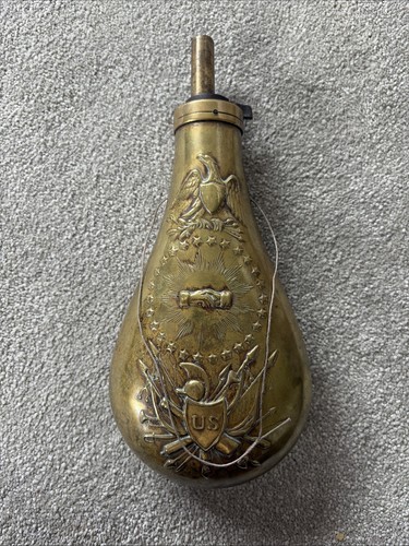 Vintage brass peace - brass, powder