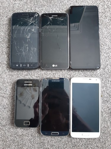 Job lot mobile phone - job,