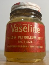 VINTAGE VASELINE PETROLEUM JELLY GLASS JAR RED LABEL - PROP?