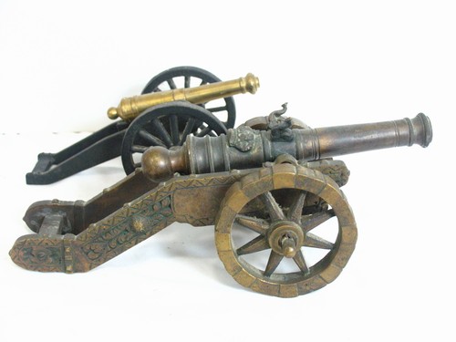 Vintage cannons heavy - vintage,