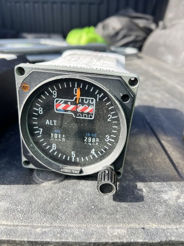Bendix king altimeter - bendix,