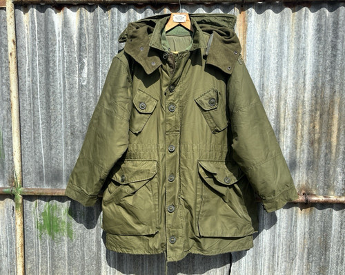 Canadian army issue - issue, ecw