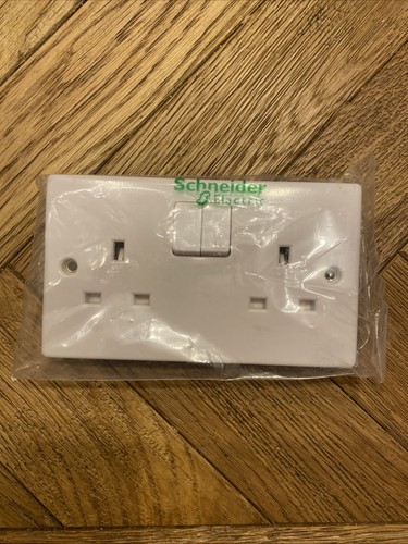 Schneider ultimate switched - schneider,