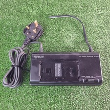 Sony AC-V35A Adapter/ Battery