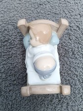 Lladro Nao Snuggle Dreams 1504 Sleeping Boy in Bed n Great Condition