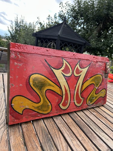 Vintage fairground hand - vintage,