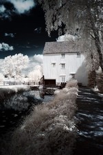 SONY a7 FULL SPECTRUM / INFRARED IR CONVERTED 24MP BODY ONLY GOOD  3268A