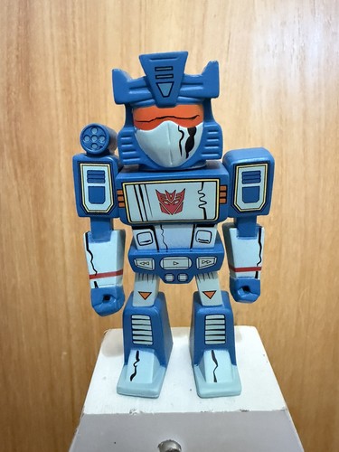 Soundwave kidrobot - soundwave,